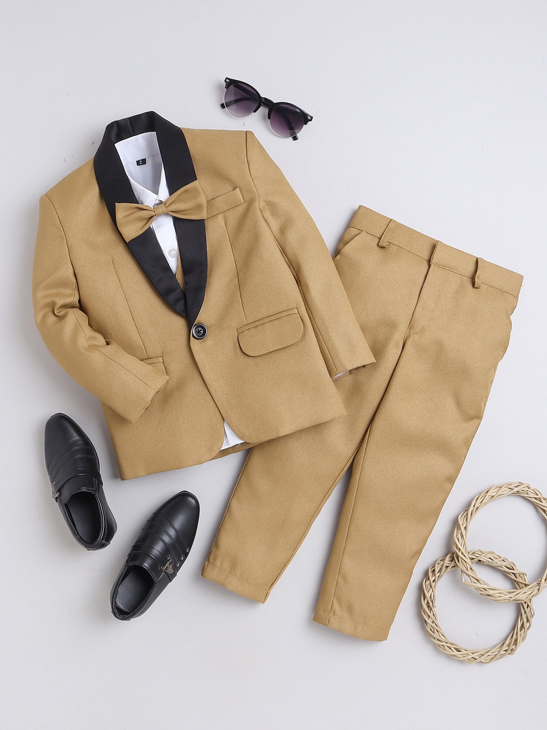 

BAESD Infant Boys 4-Piece Silk Cotton Party Suit, Beige