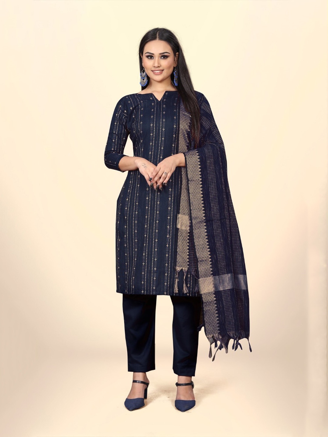 

LeeliPeeri Designer Printed Unstitched Dress Material, Blue