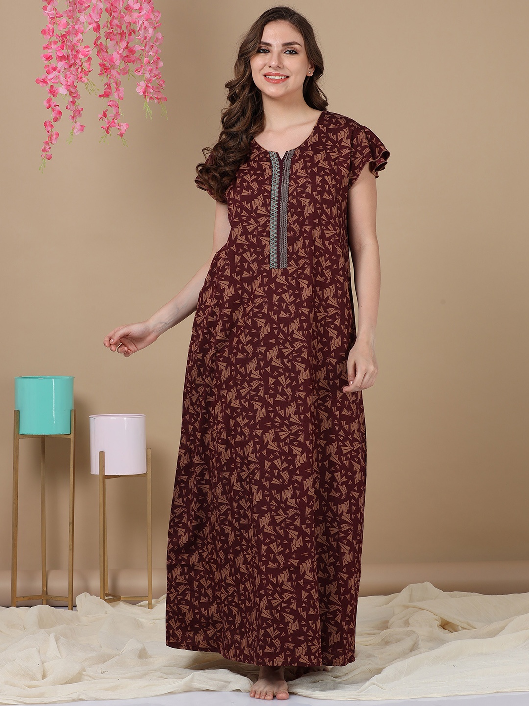 

9shines Label Geometric Printed Maxi Nightdress, Maroon