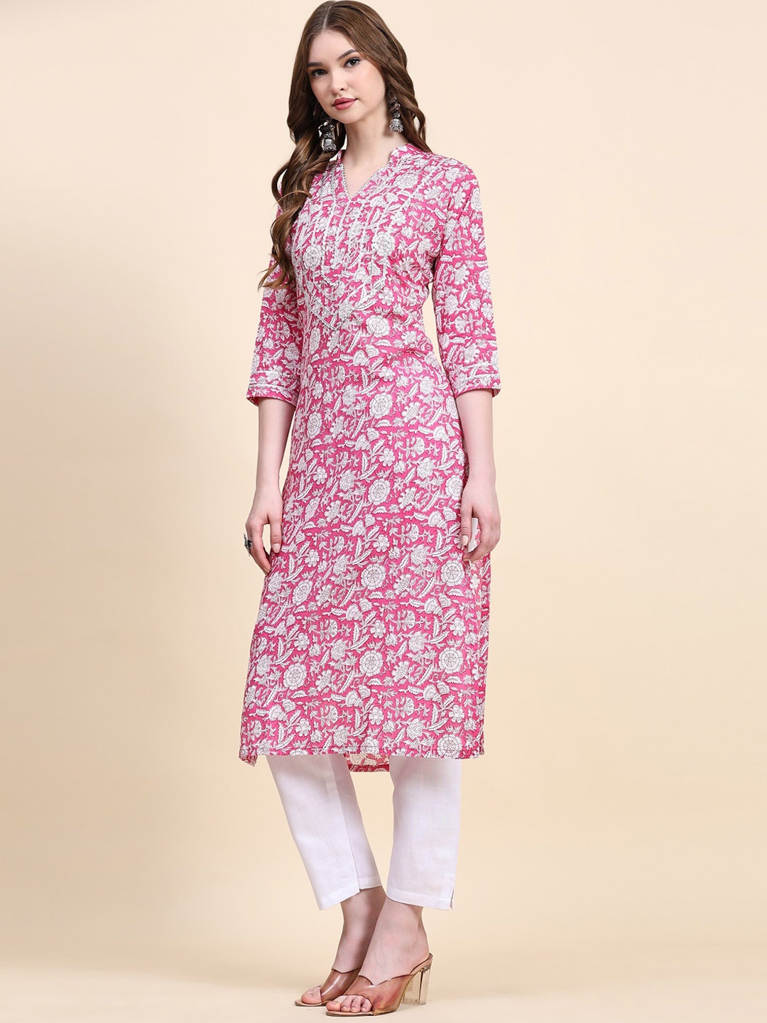 

CaniBani Ethnic Motifs Printed Regular Gotta Patti Pure Cotton Kurta With Trouser, Pink
