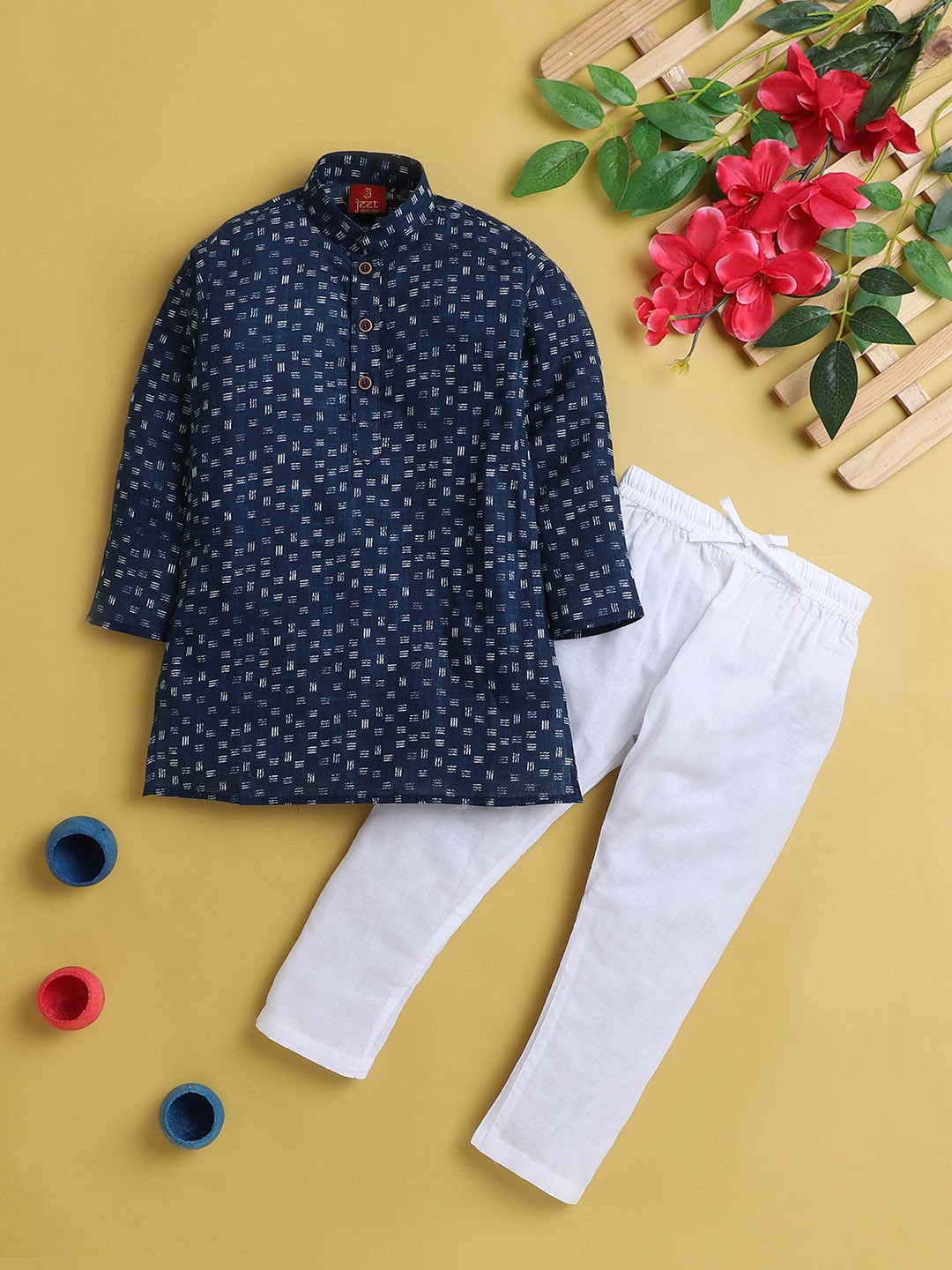 

BAESD Boys Geometric Printed Mandarin Collar Regular Straight Kurta with Pyjama, Navy blue