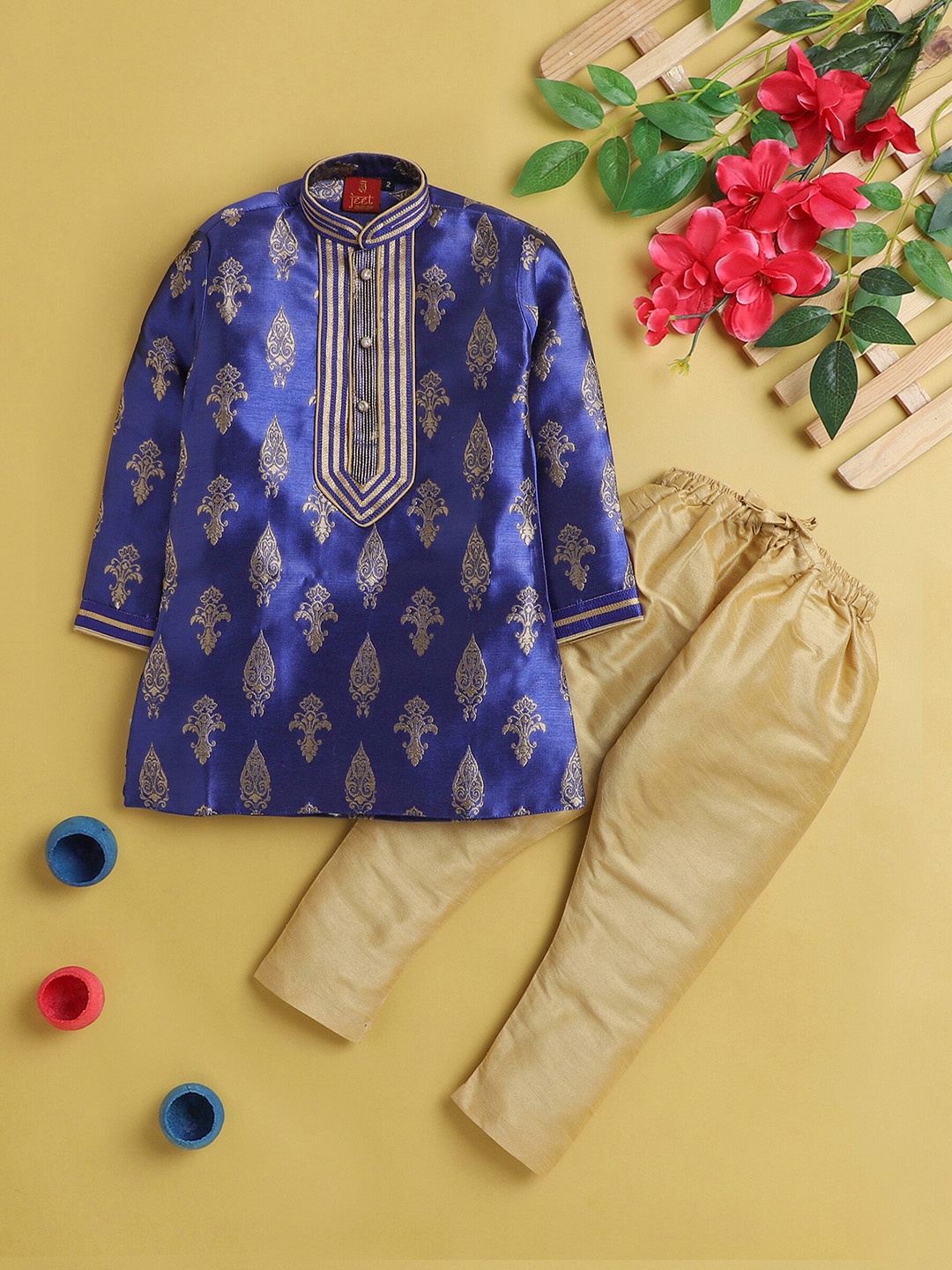 

BAESD Boys Ethnic Motifs Printed Mandarin Collar Regular Kurta with Pyjamas, Blue