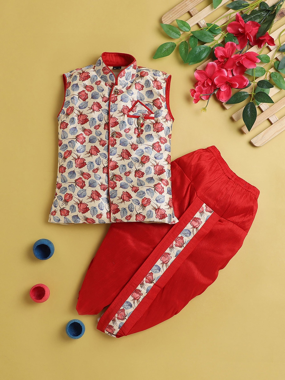 

BAESD Boys Floral Printed Regular Mandarin Collar Kurta with Dhoti Pant, Red
