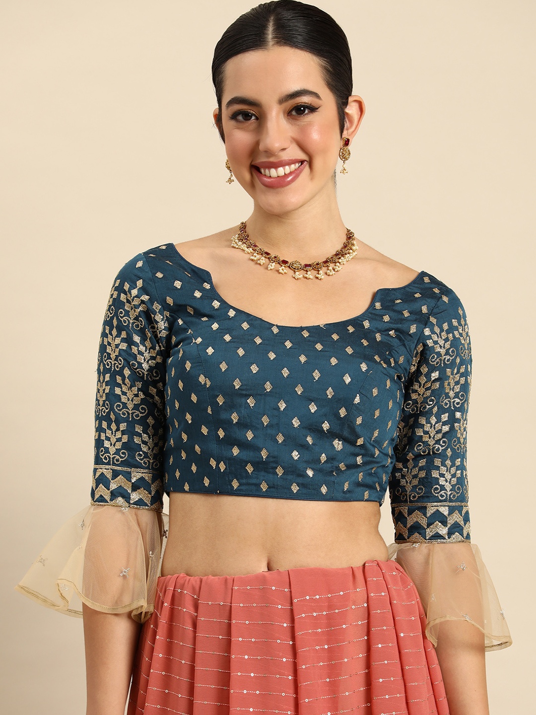 

Ethnovog Embroidered Sequinned Chanderi Saree Blouse, Blue