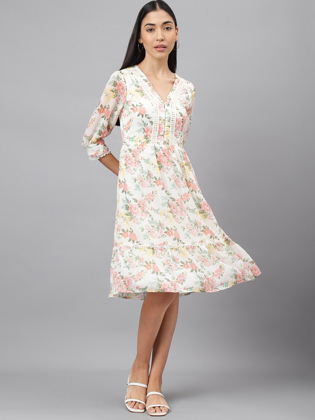 

Latin Quarters V-Neck Cuffed Sleeves Floral Print Empire Dress, Pink