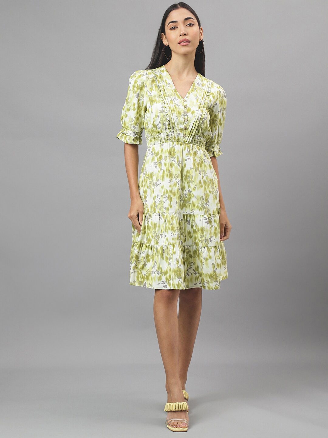 

Latin Quarters V-Neck Puff Sleeves Floral Print Fit & Flare Dress, Green