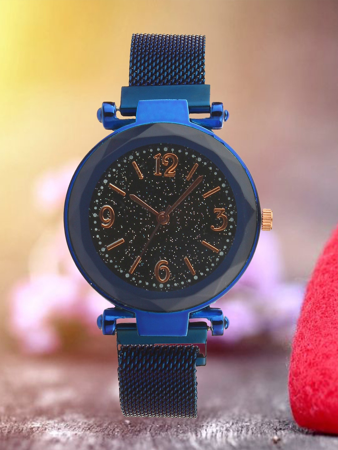 

FLUID Women Bracelet Style Straps Analogue Watch FLWatch24-Mag-01-BL, Blue
