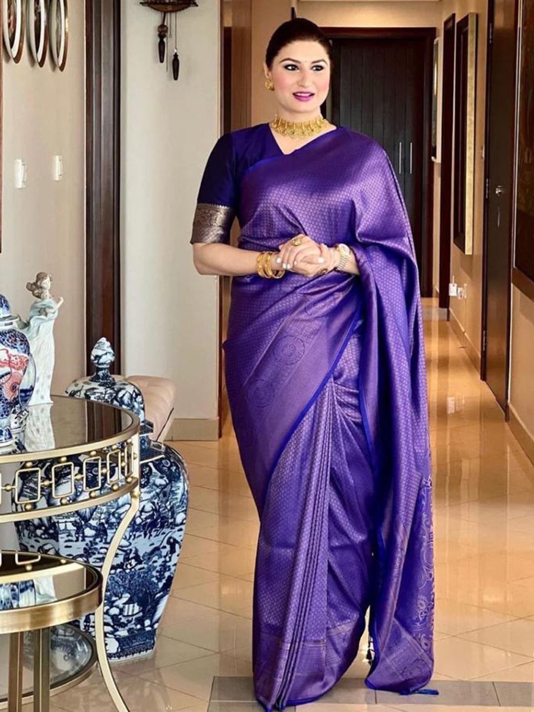 

Naishu Trendz Ethnic Motifs Woven Design Zari Pure Silk Kanjeevaram Saree, Purple