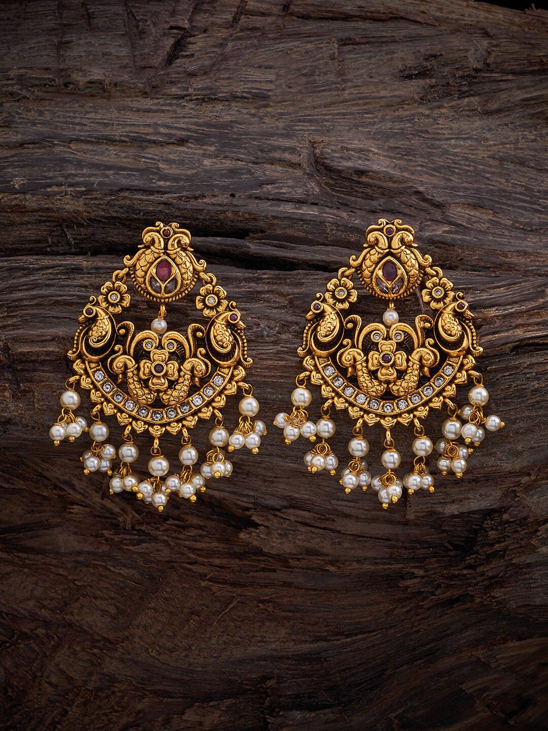 

Kushal's Fashion Jewellery Gold Plated Chandbali, Red