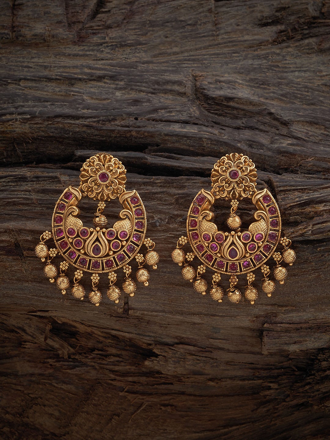 

Kushal's Fashion Jewellery Gold-Plated Artificial Stones Studded Chandbalis
