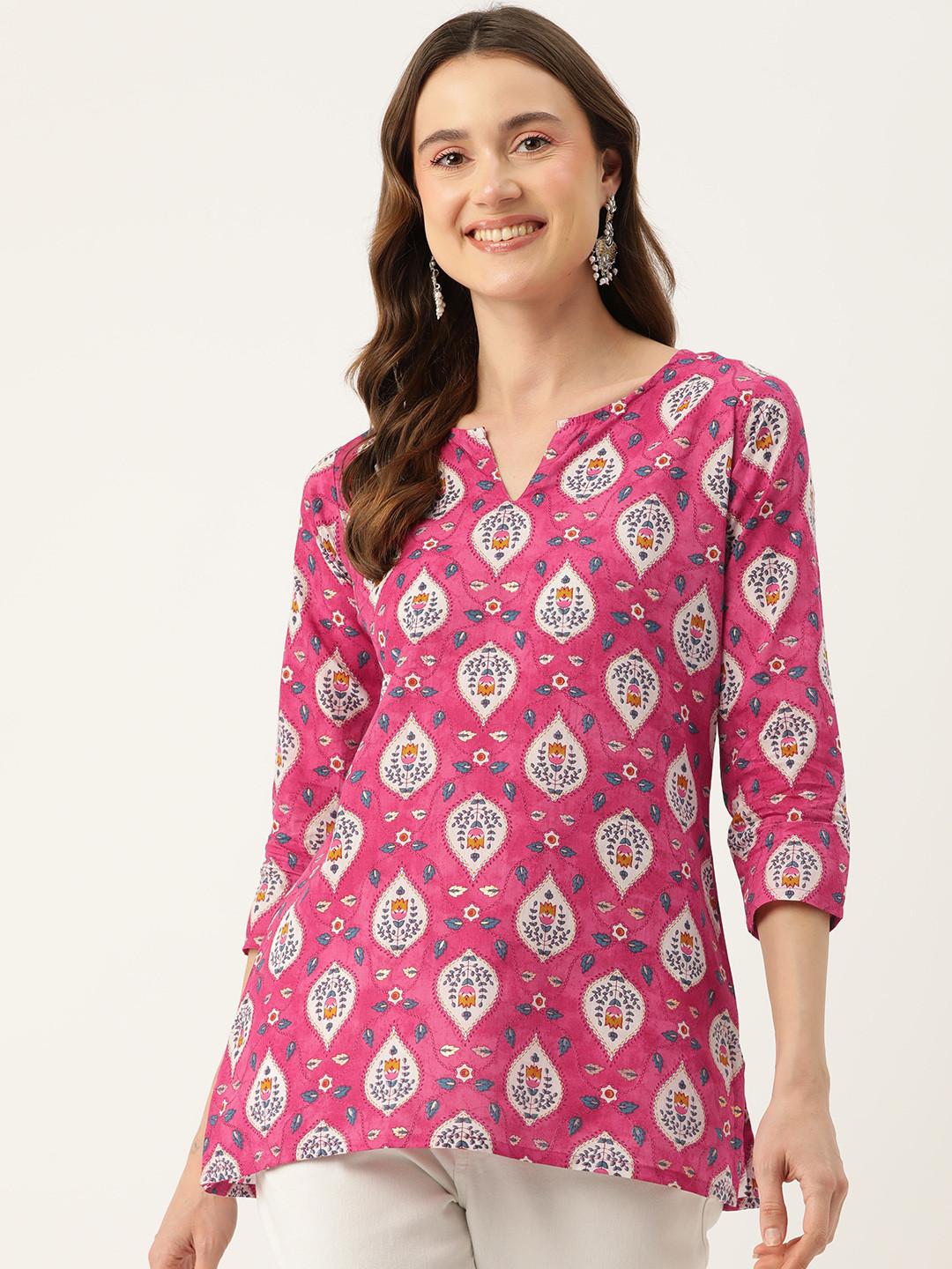 

FERANOID Ethnic Motifs Printed Pure Cotton Kurti, Pink