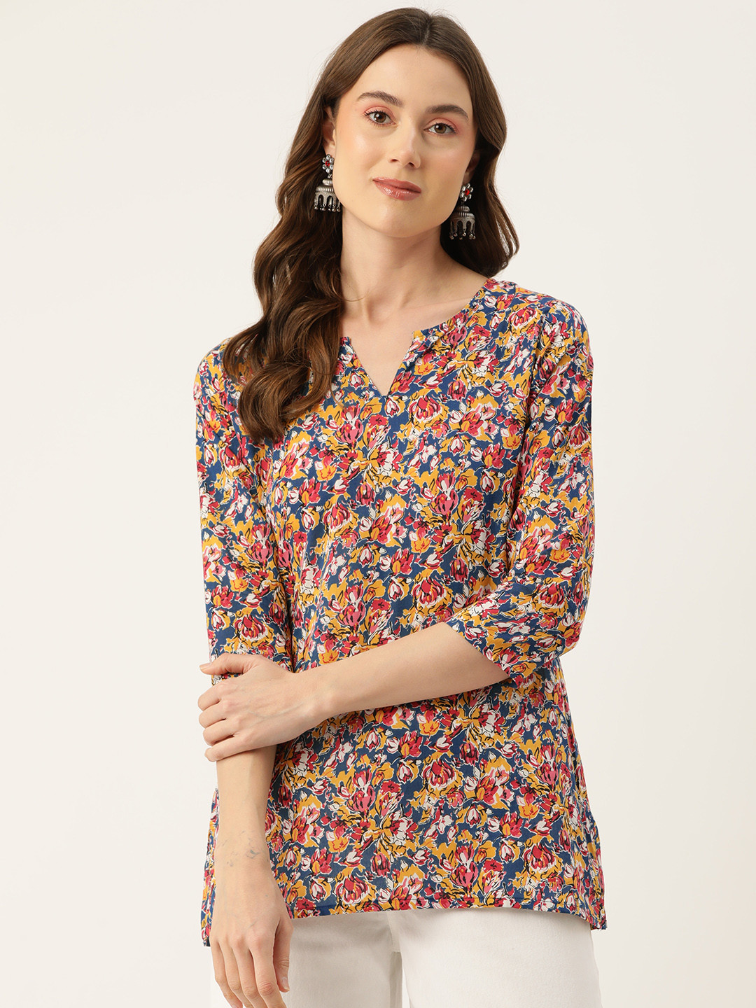 

FERANOID Floral Printed Pure Cotton Kurti, Blue