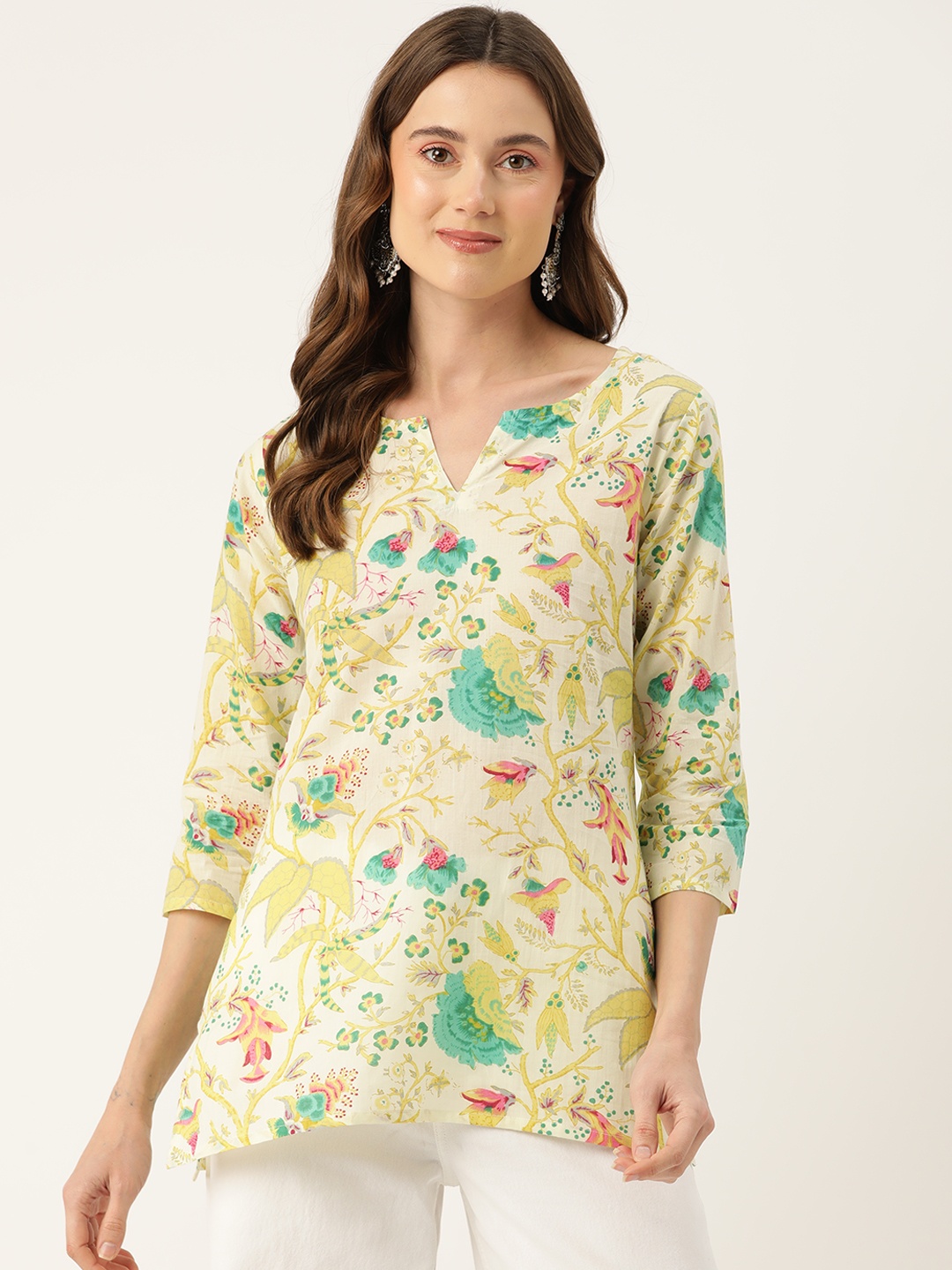 

FERANOID Floral Printed Pure Cotton Kurti, Lime green