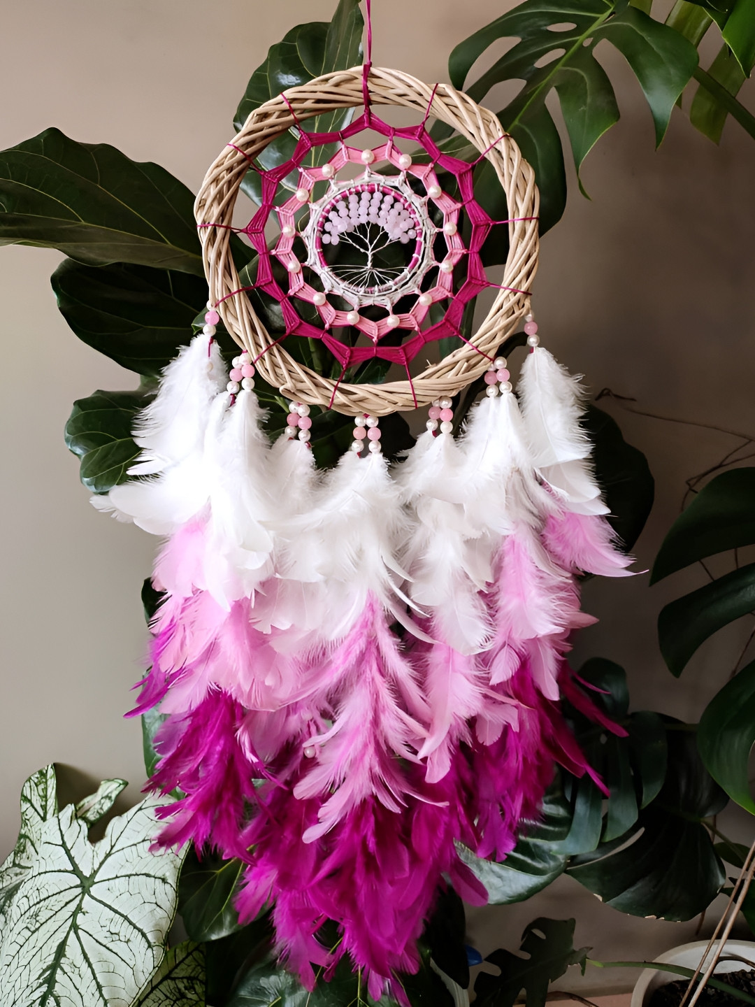 

UVID ART AND CRAFT SUPPLIES Pink & White Beaded Feather Dream Catcher