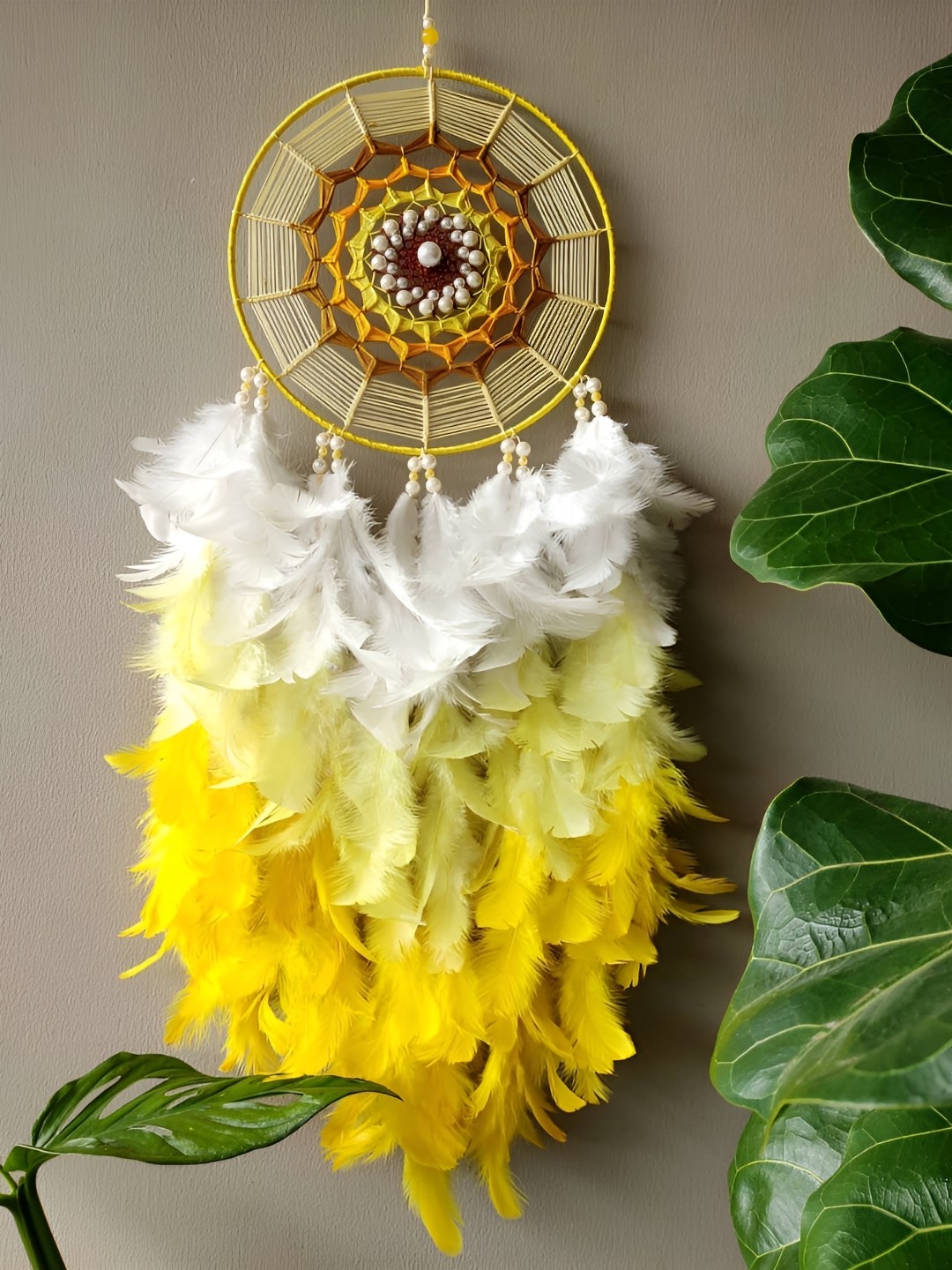 

UVID ART AND CRAFT SUPPLIES Yellow & White Feathers Hanging Windchimes