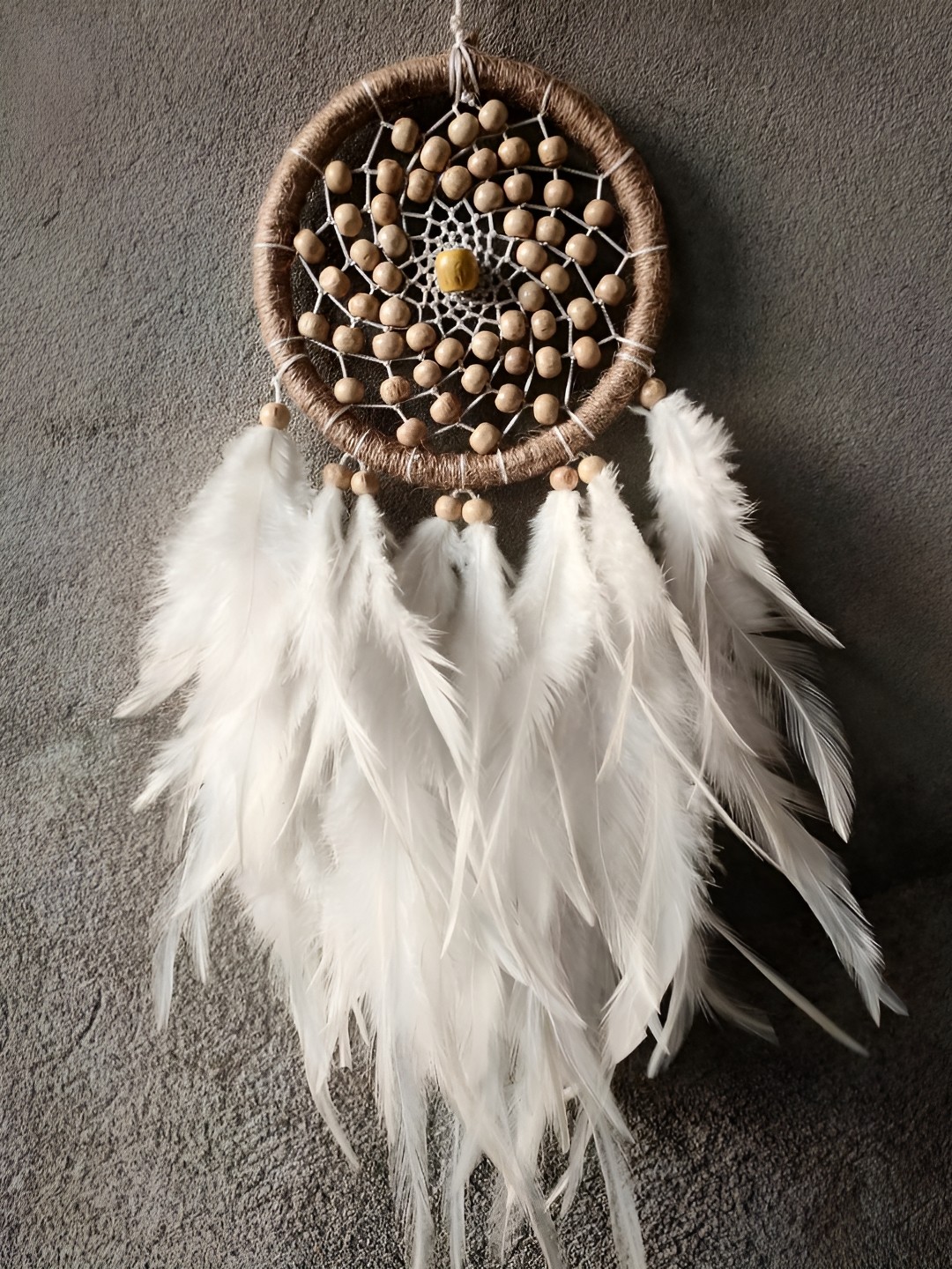 

UVID ART AND CRAFT SUPPLIES White & Brown Feathers Hanging Windchimes