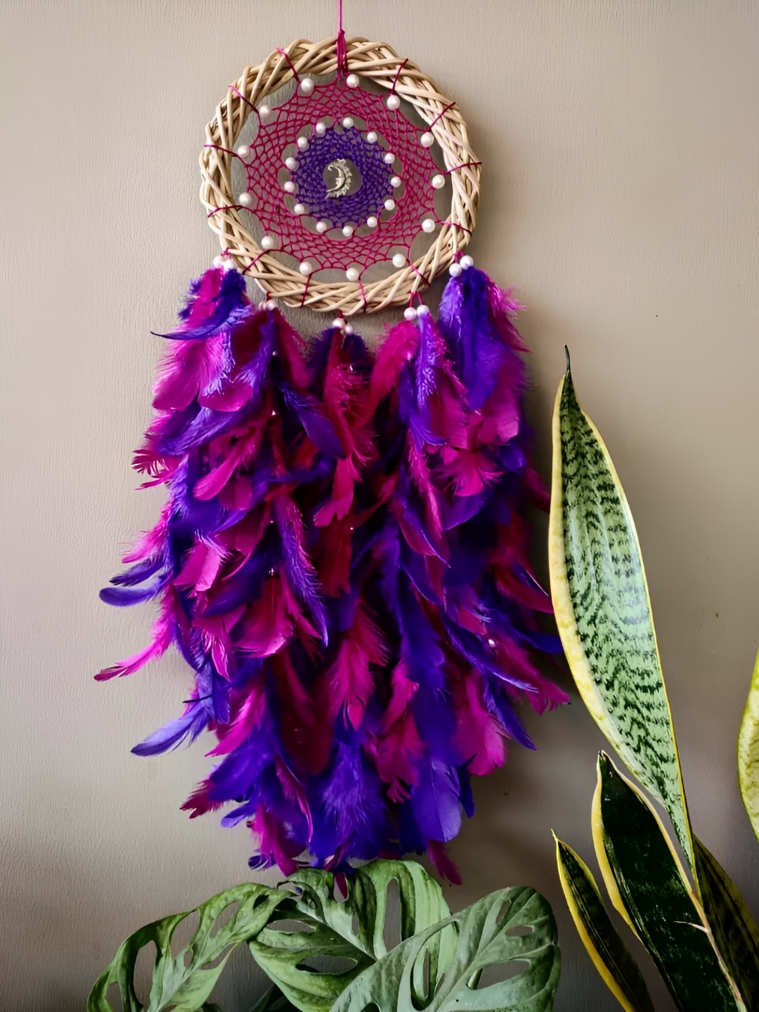

UVID ART AND CRAFT SUPPLIES Purple & Pink Feathers Hanging Windchimes