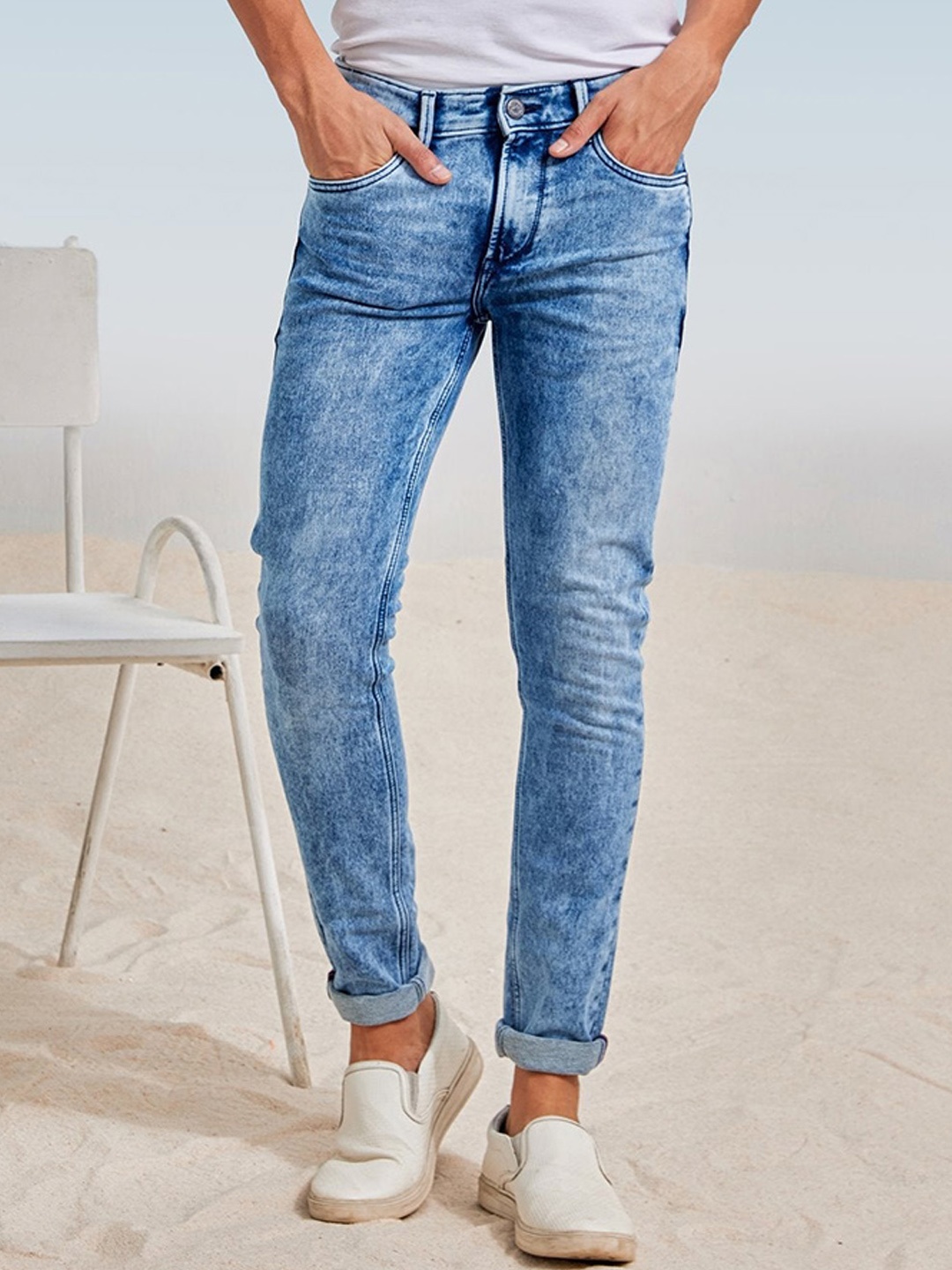 

DAGERRFLY Men Mid-Rise Slim Fit Heavy Fade Stretchable Jeans, Blue