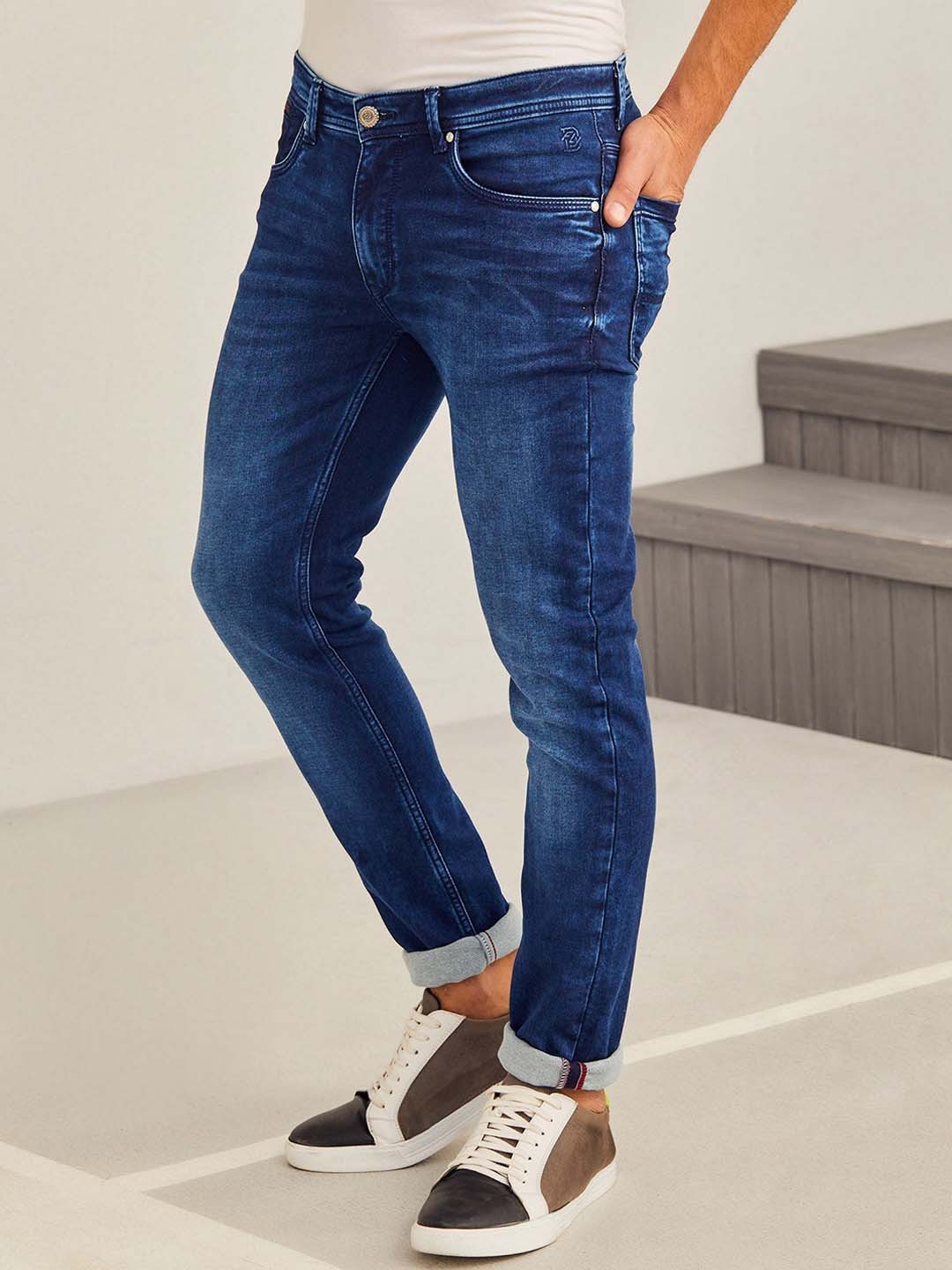 

DAGERRFLY Men Slim Fit Mid-Rise Light Fade Stretchable Jeans, Navy blue