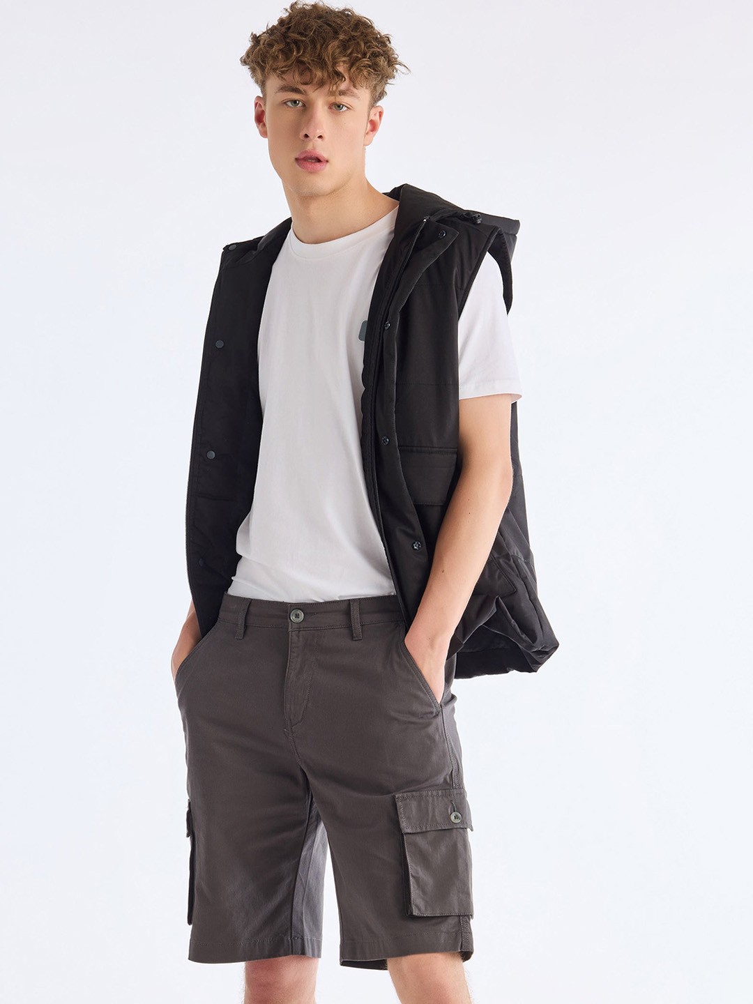 

Red Flame Men Mid-Rise Cargo Shorts, Charcoal