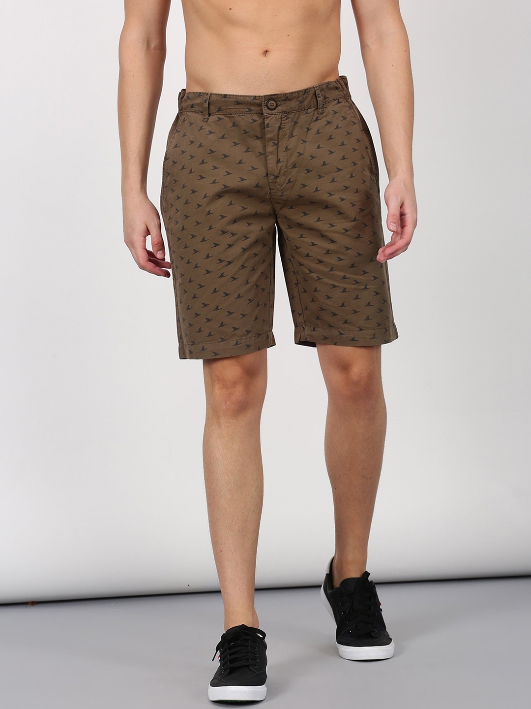 

Red Flame Men Geometric Printed Mid-Rise Pure Cotton Shorts, Olive