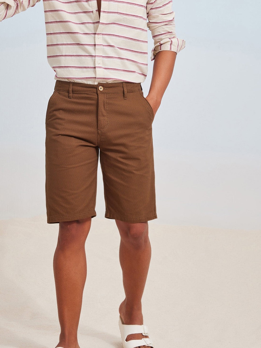 

Red Flame Men Checked Mid-Rise Cotton Chino Shorts, Brown