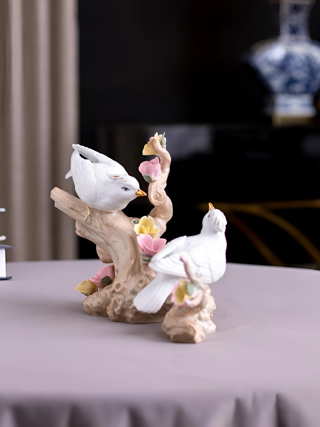 

THEDECORKART Beige & White Birds and Animals Figurine Showpiece