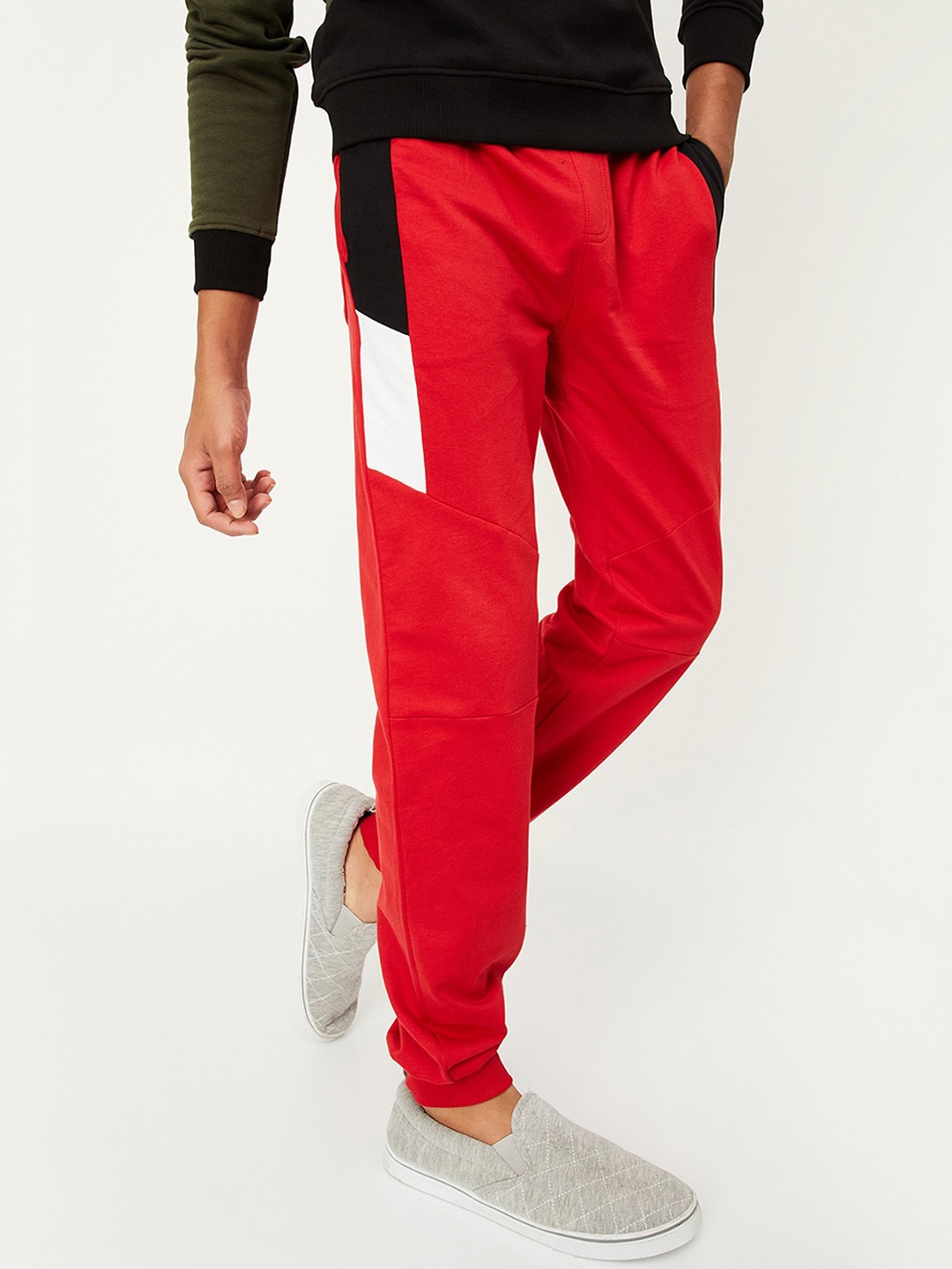 

max Boys Pure Cotton Joggers, Red