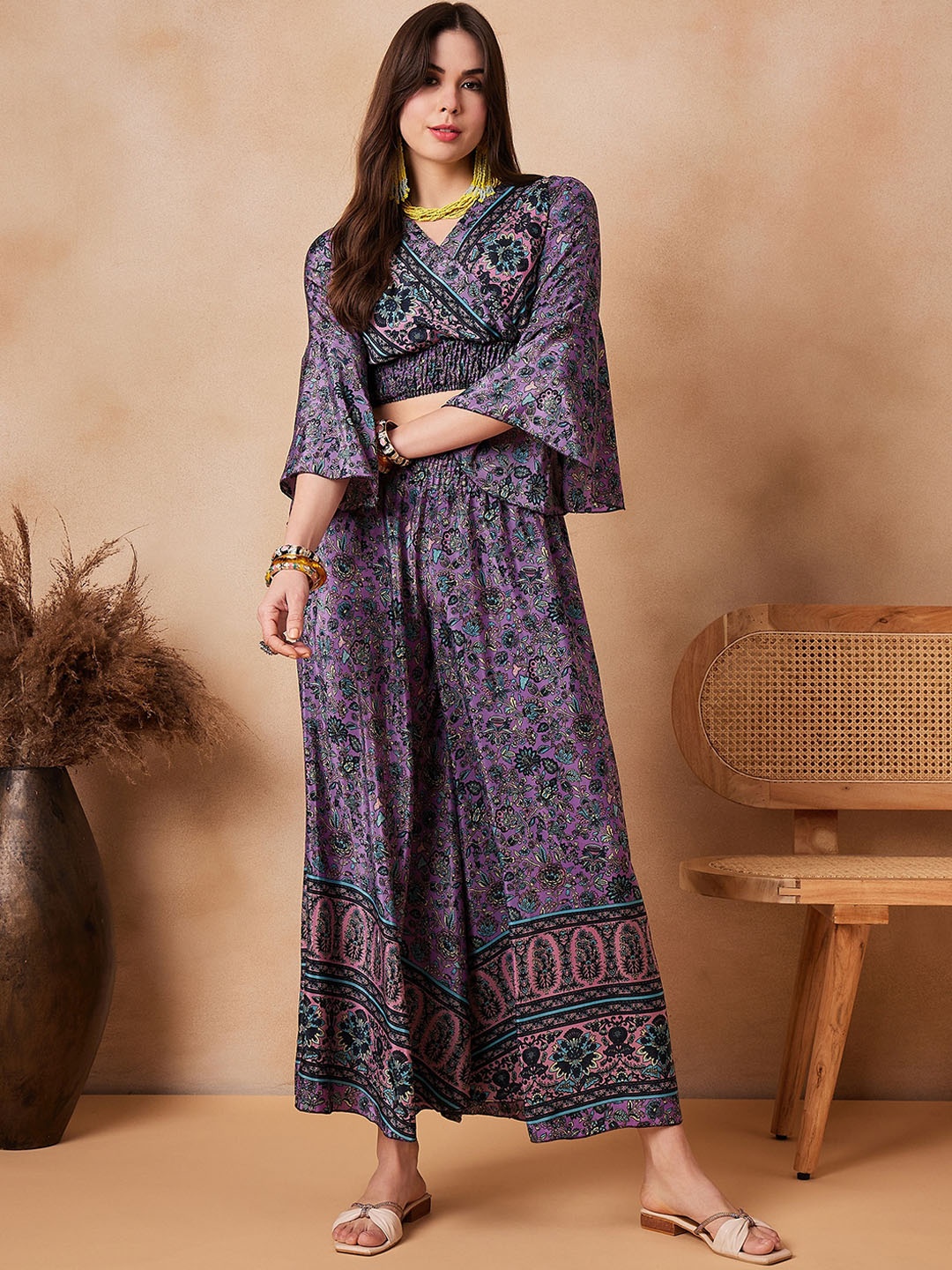 

DIVYANK Floral Printed V-Neck Top With Palazzo, Purple