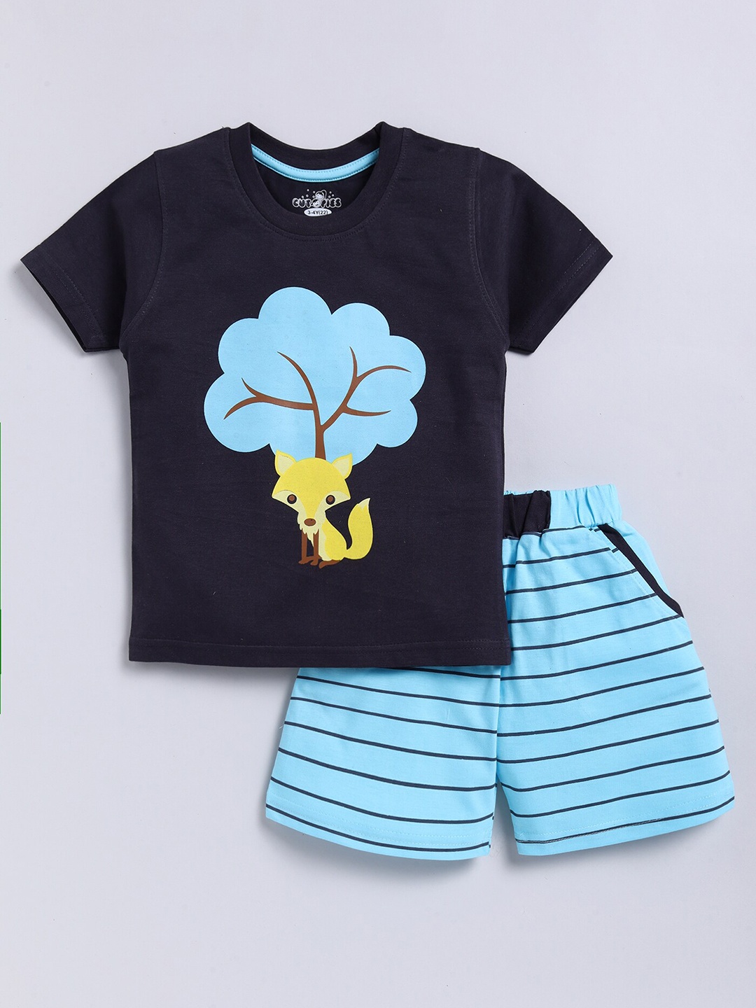 

BAESD Boys Graphic Printed T-shirt With Striped Shorts, Black
