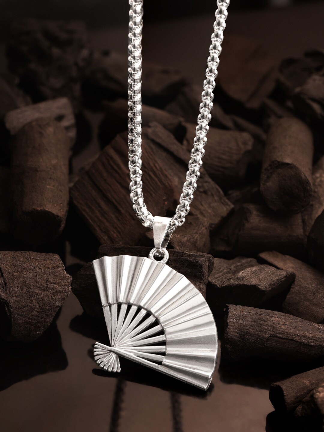 

Roadster Men Silver-Plated Contemporary Pendant with Chain