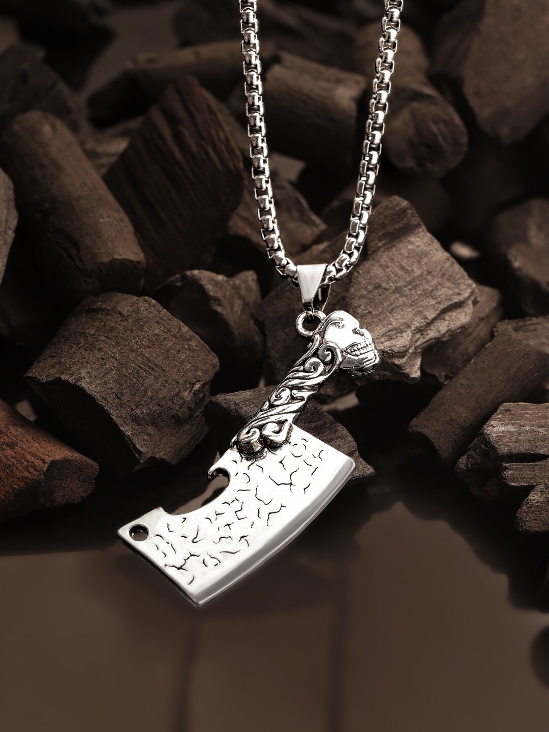 

Roadster Men Silver-Plated Contemporary Pendant with Chain