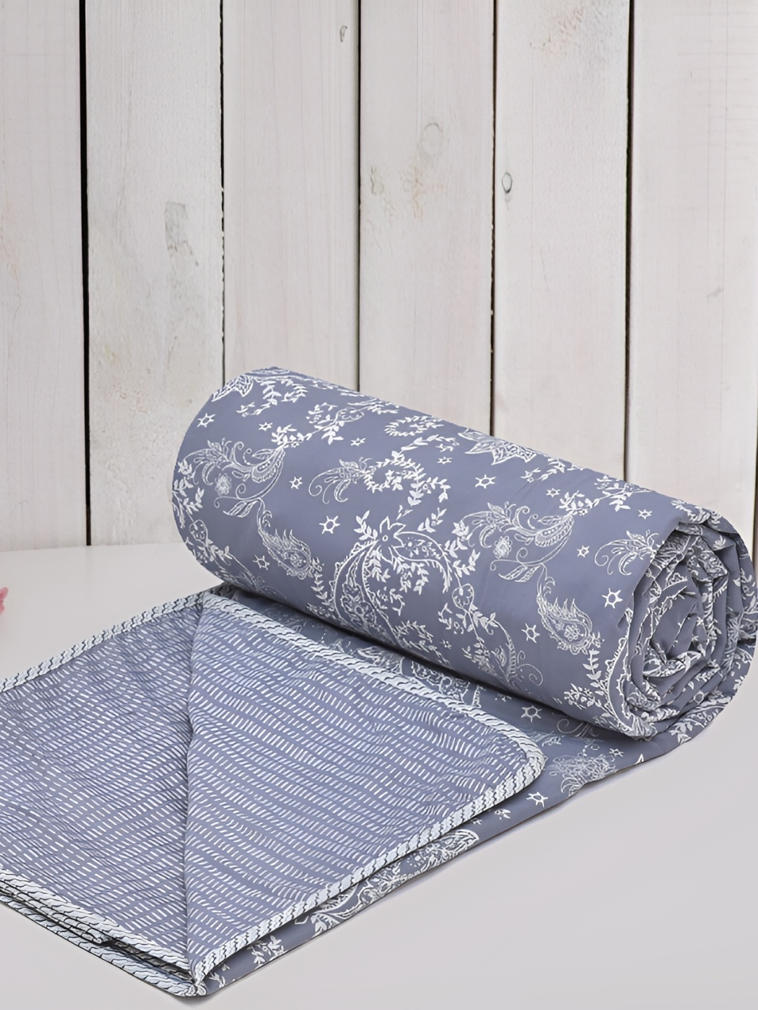 

RRC Blue & White Floral Cotton AC Room 150 GSM Single Bed Dohar