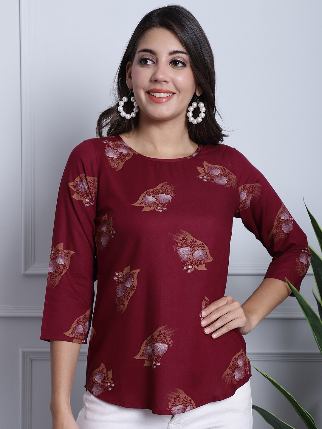 

Grancy Floral Printed Cotton Top, Maroon