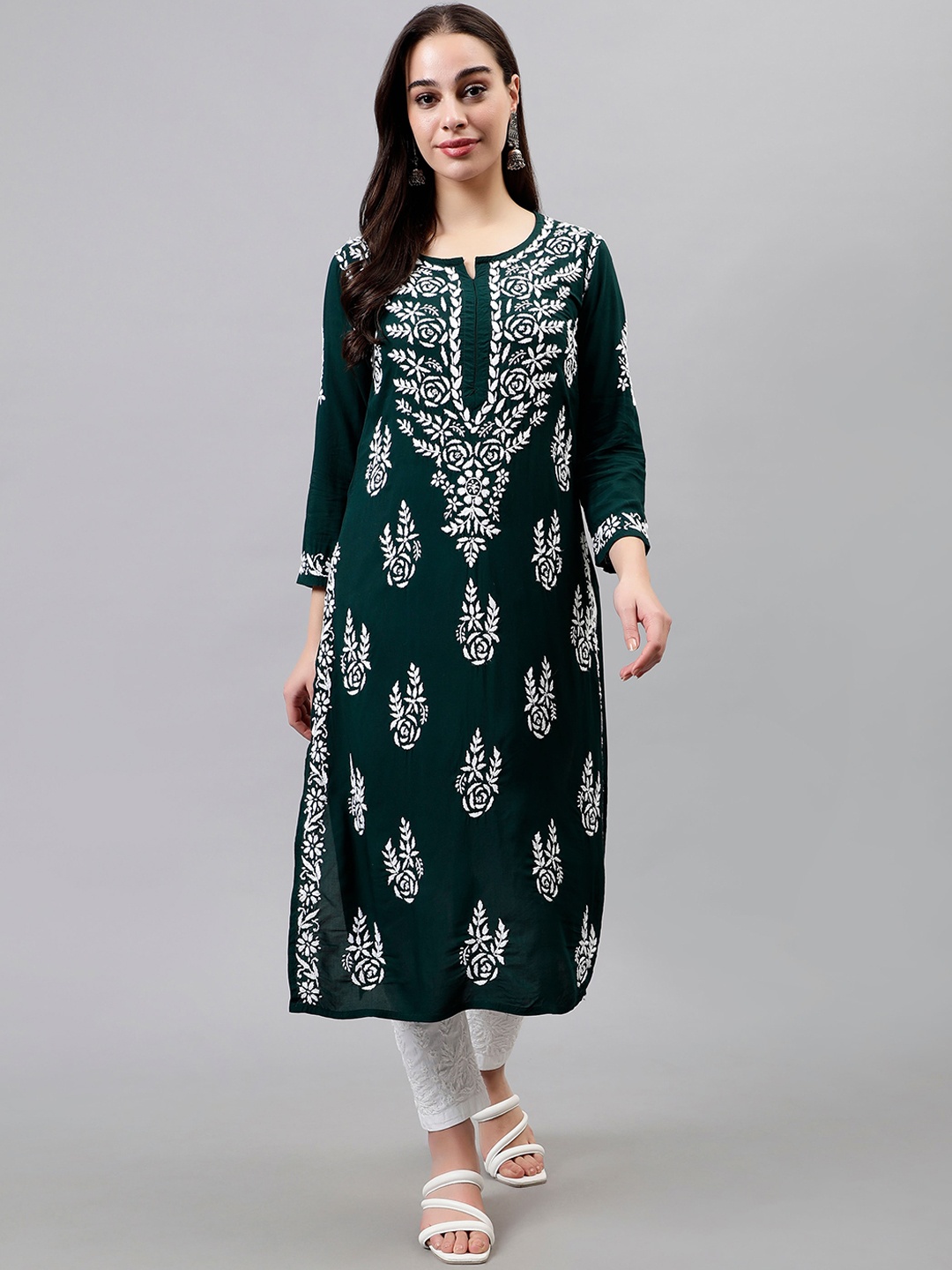 

Seva Chikan Ethnic Motifs Embroidered Lucknowi Chikankari Kurta, Green