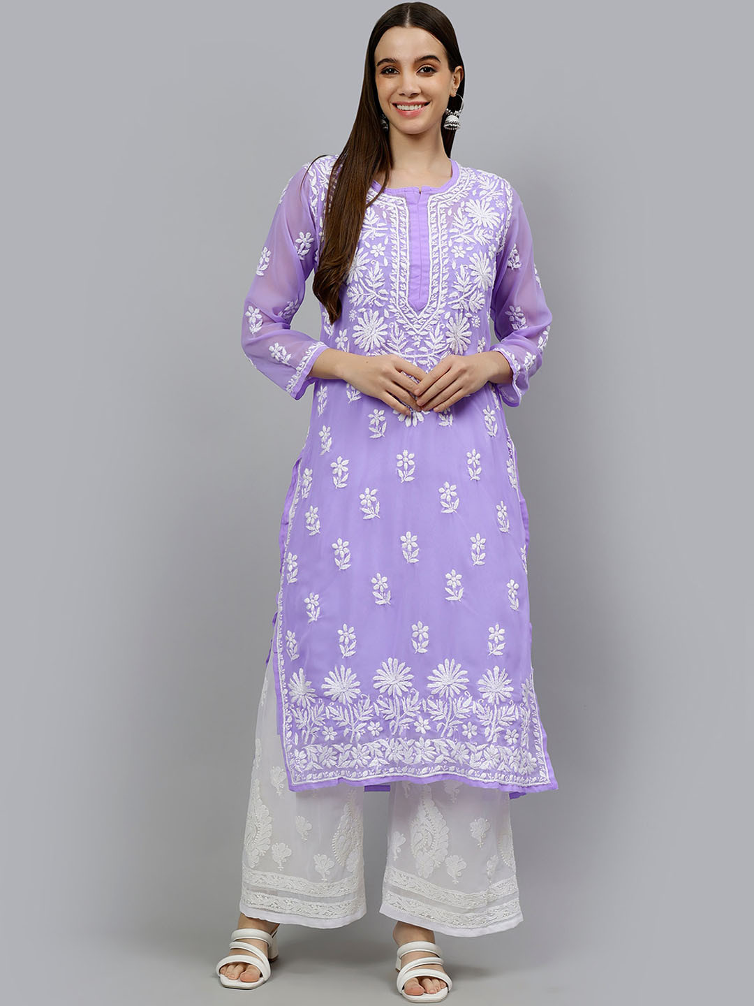 

Seva Chikan Ethnic Motifs Embroidered Lucknowi Chikankari Kurta With Inner Slip, Lavender