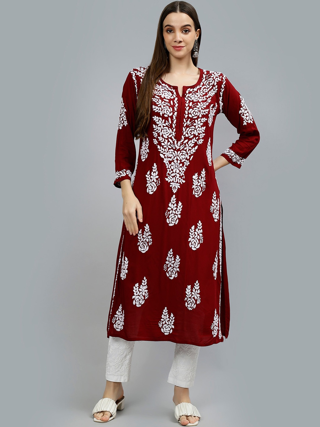 

Seva Chikan Ethnic Motifs Embroidered Lucknowi Chikankari Kurta, Maroon