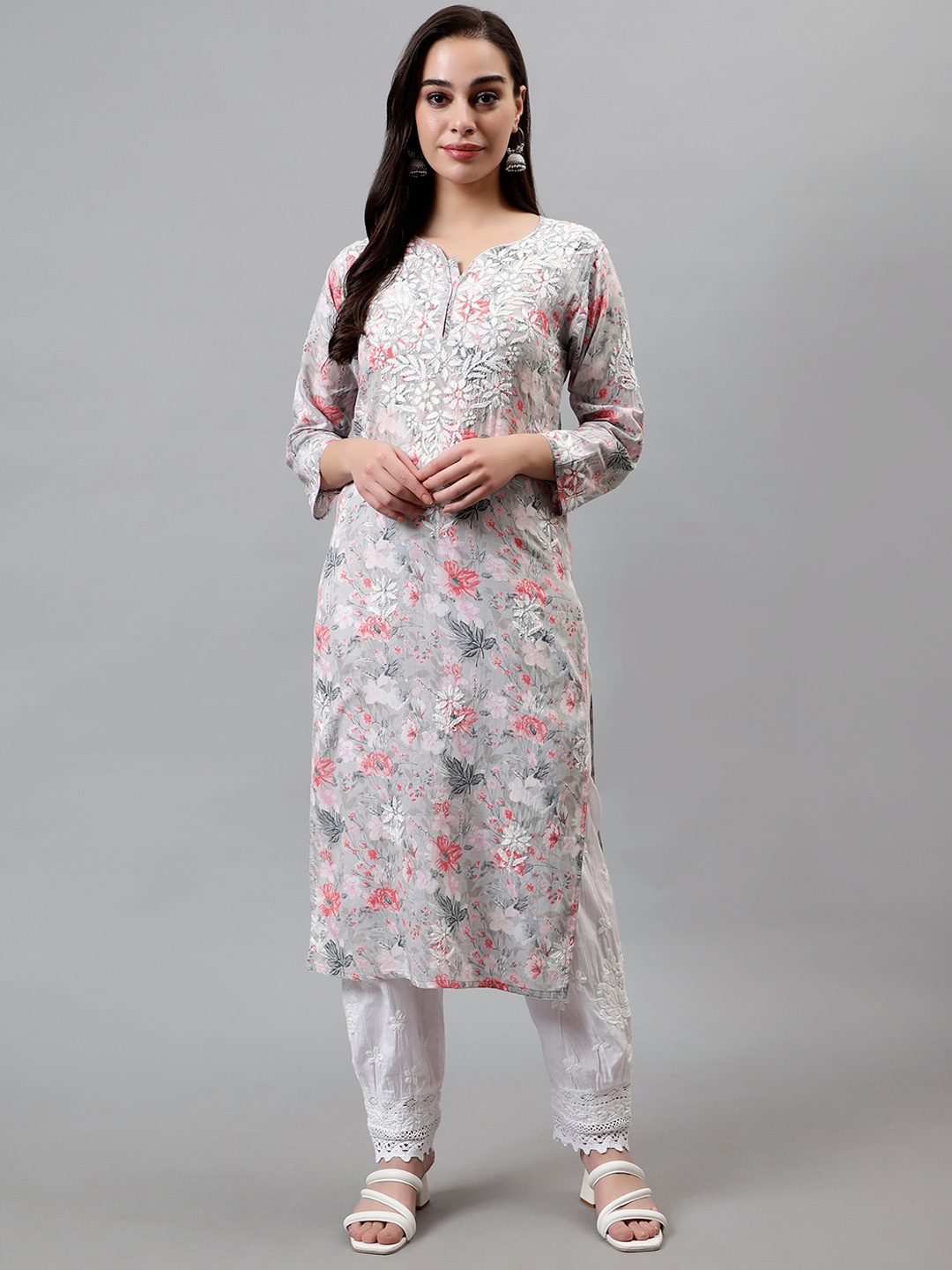 

Seva Chikan Floral Embroidered Lucknowi Chikankari Kurta, Grey