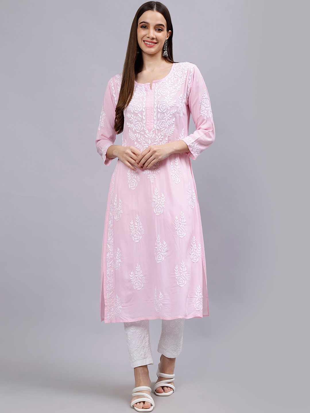 

Seva Chikan Ethnic Motifs Embroidered Lucknowi Chikankari Kurta, Pink