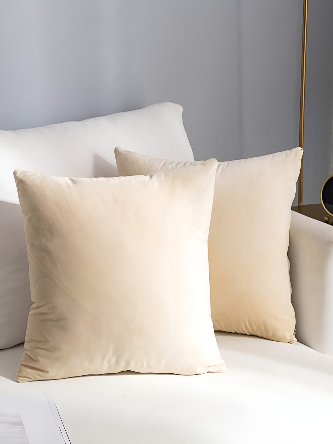 

AEROHAVEN Off White 2 Pieces Velvet Square Reversible Cushion Covers