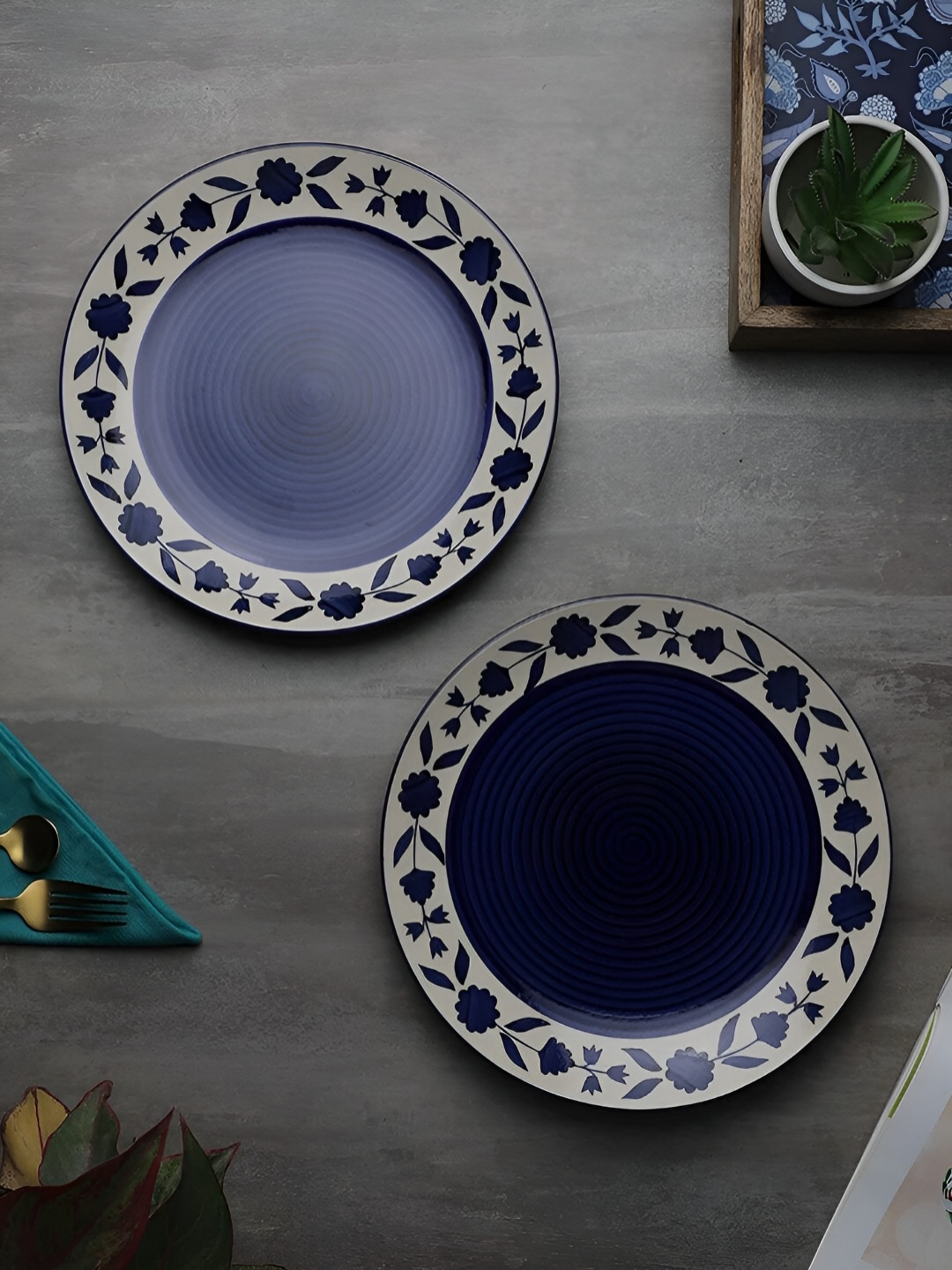 

The Decor Lane Blue 2 Pieces Floral Printed Ceramic Dinner Plates