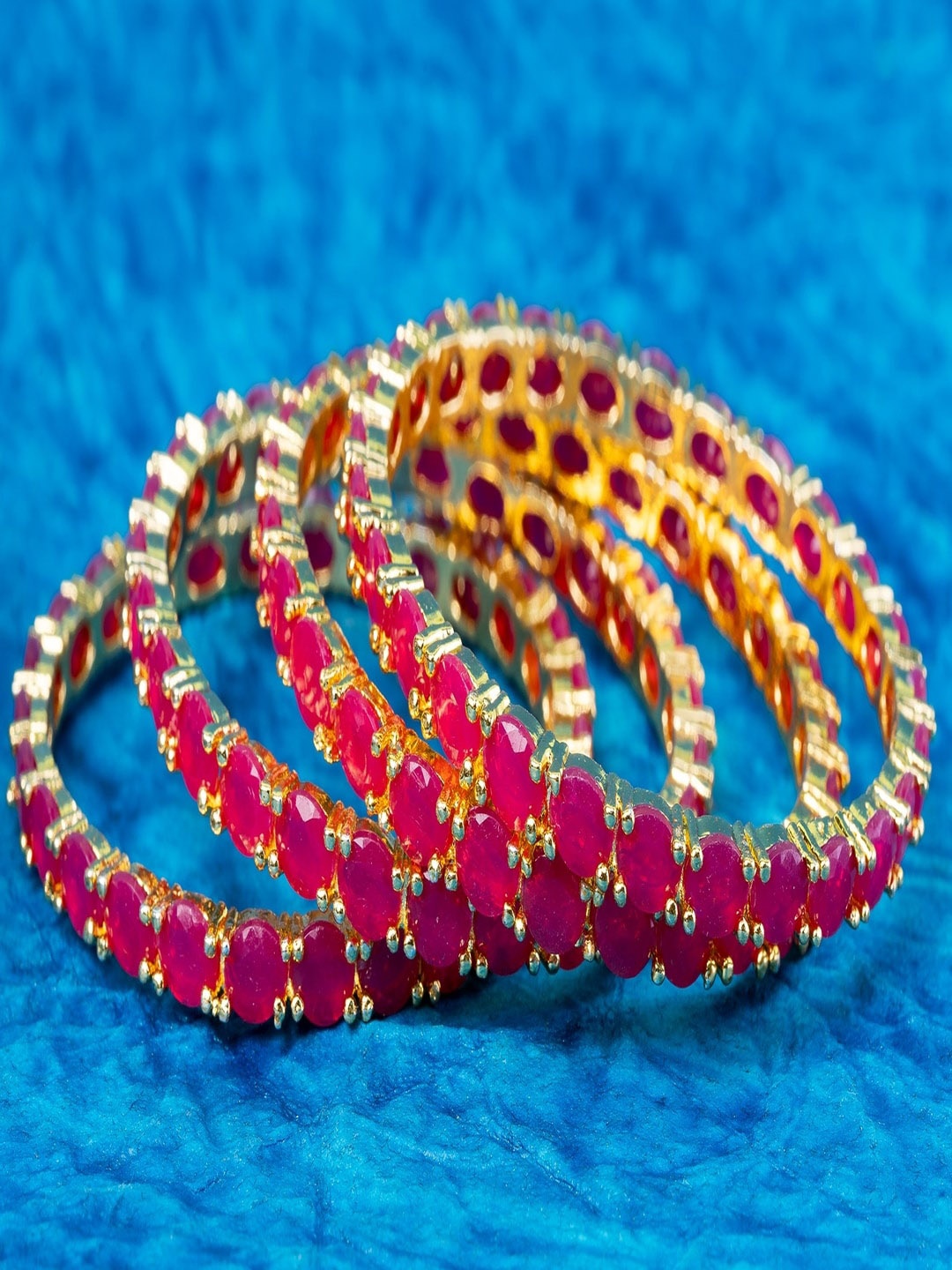 

Manikya Set of 4 Gold-Plated AD-Stones Studded Bangles