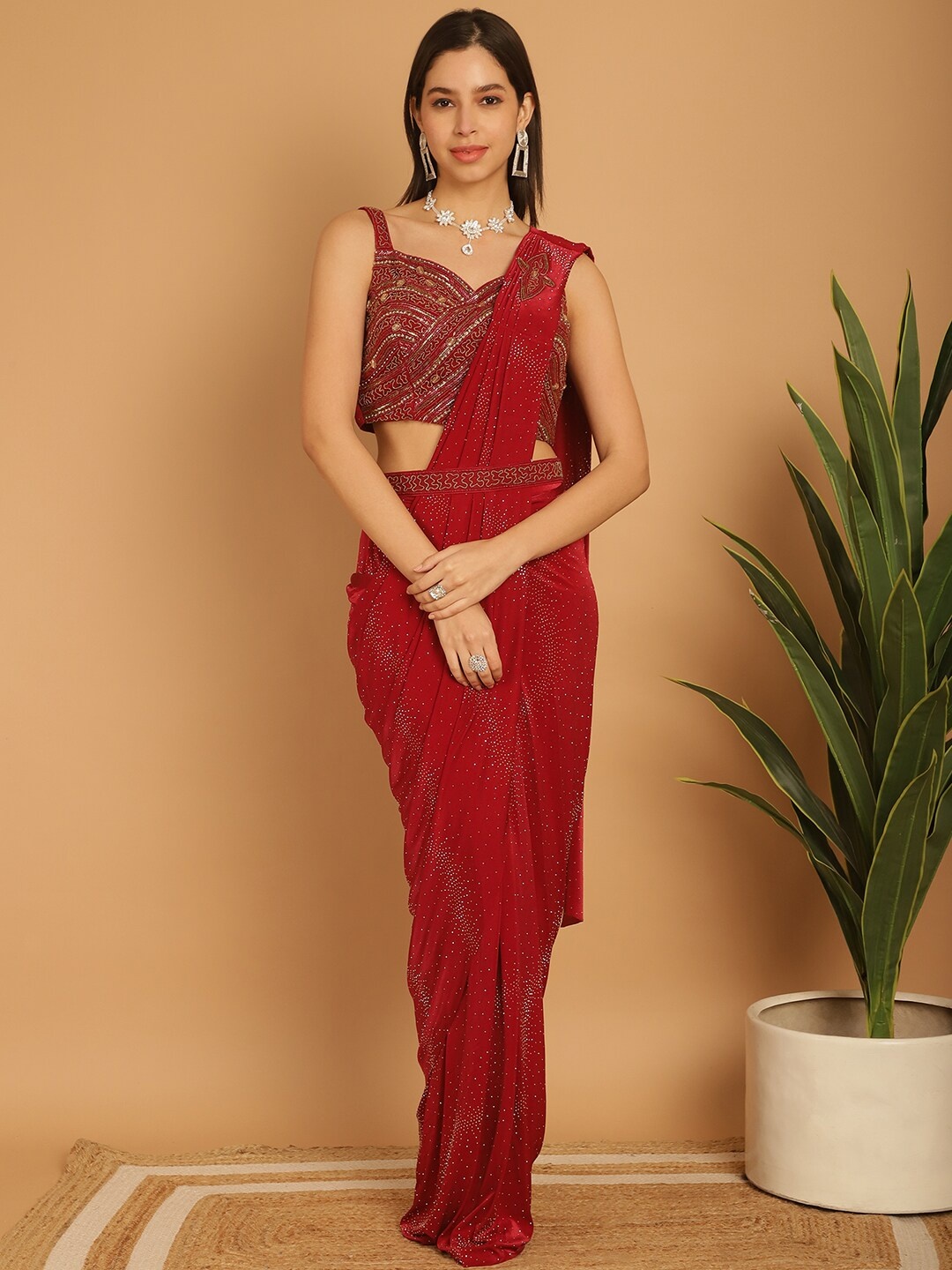 

Mitera Beads and Stones Ready to Wear Leheriya Saree, Maroon
