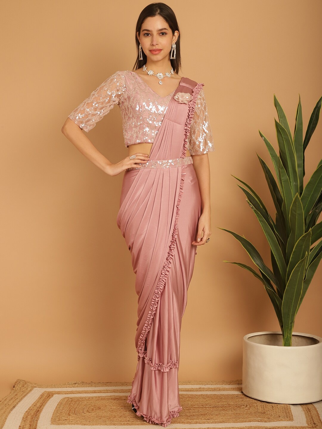 

Mitera Ready to Wear Leheriya Saree, Mauve