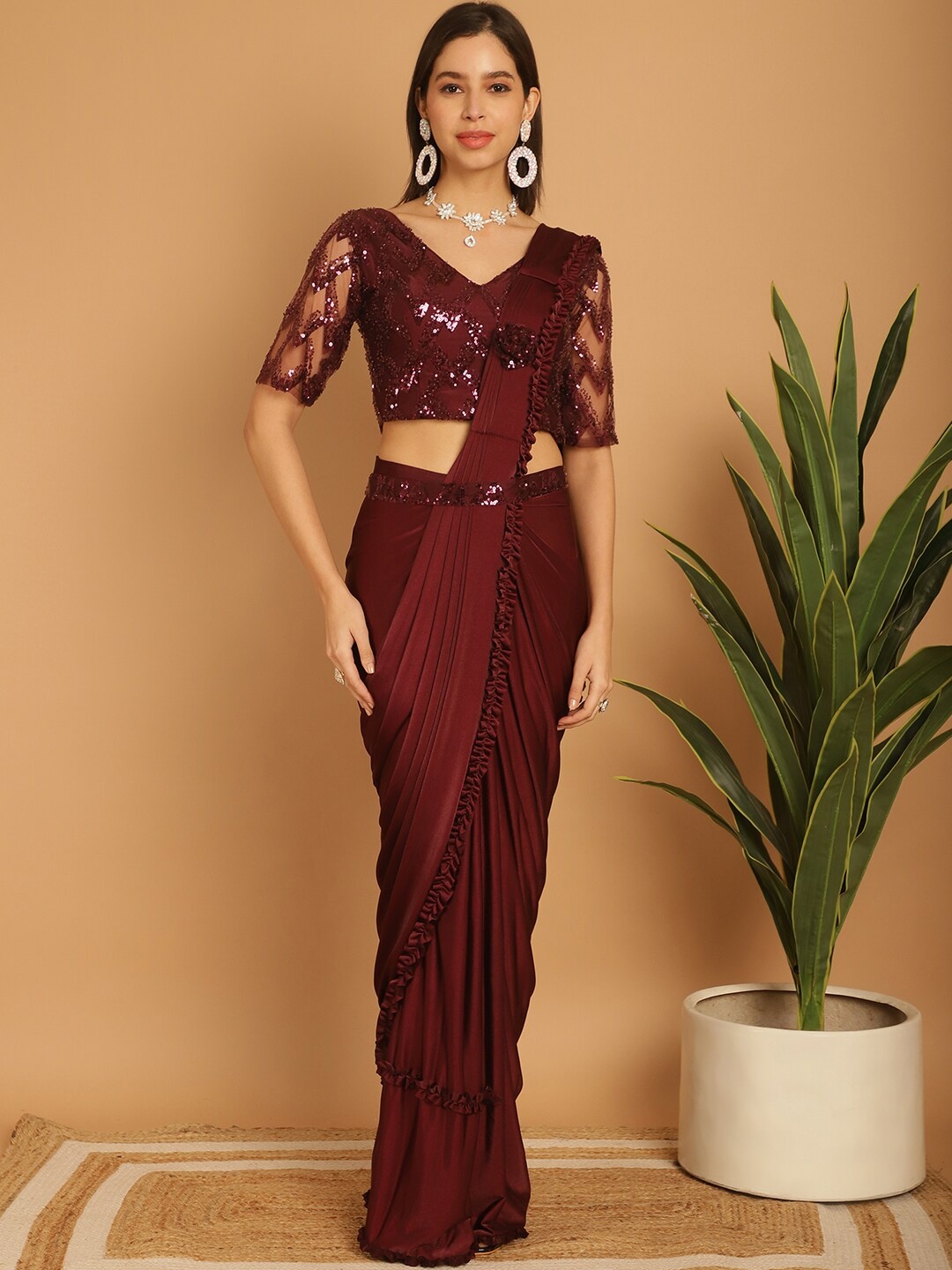 

Mitera Ready to Wear Saree, Burgundy
