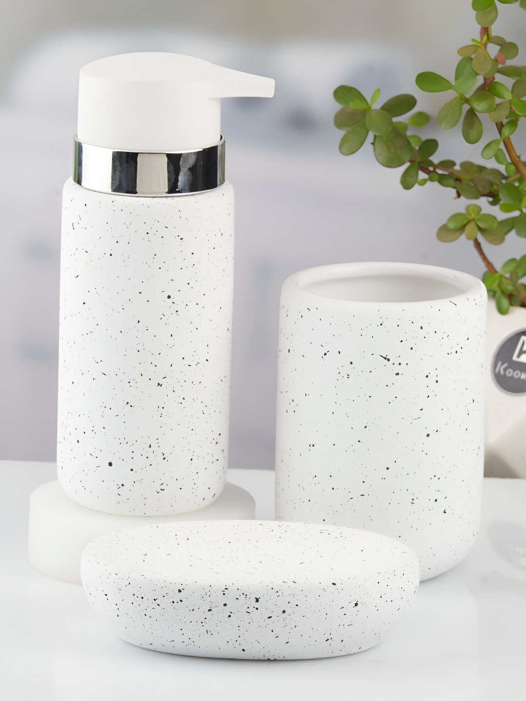 

Kookee White 3 Pieces Printed Ceramic Bath Accessories Set