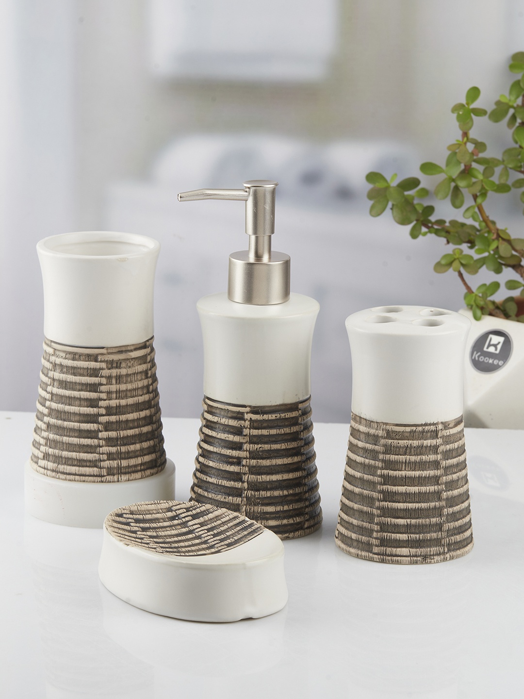 

Kookee White & Brown 4 piece Abstract Ceramic Glossy Bath Accessories Set