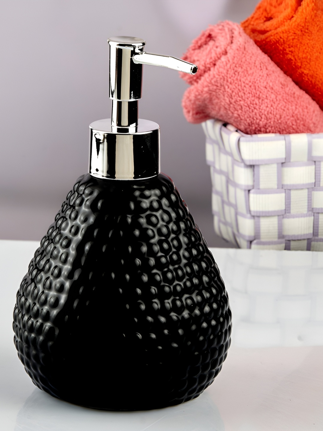 

Kookee Black Abstract Ceramic Glossy Soap Dispenser 400ml