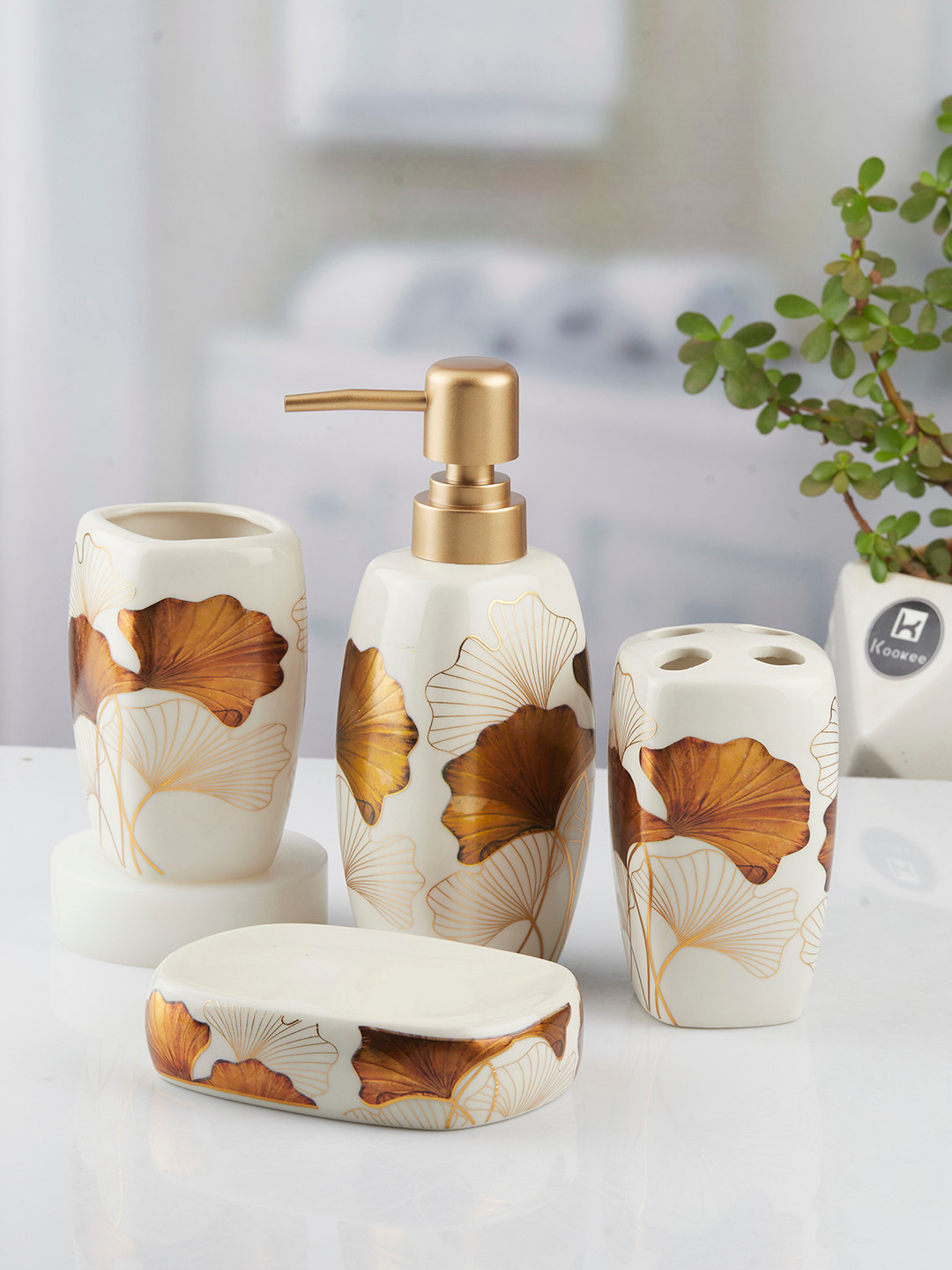 

Kookee White & Brown 4 piece Abstract Ceramic Glossy Bath Accessories Set