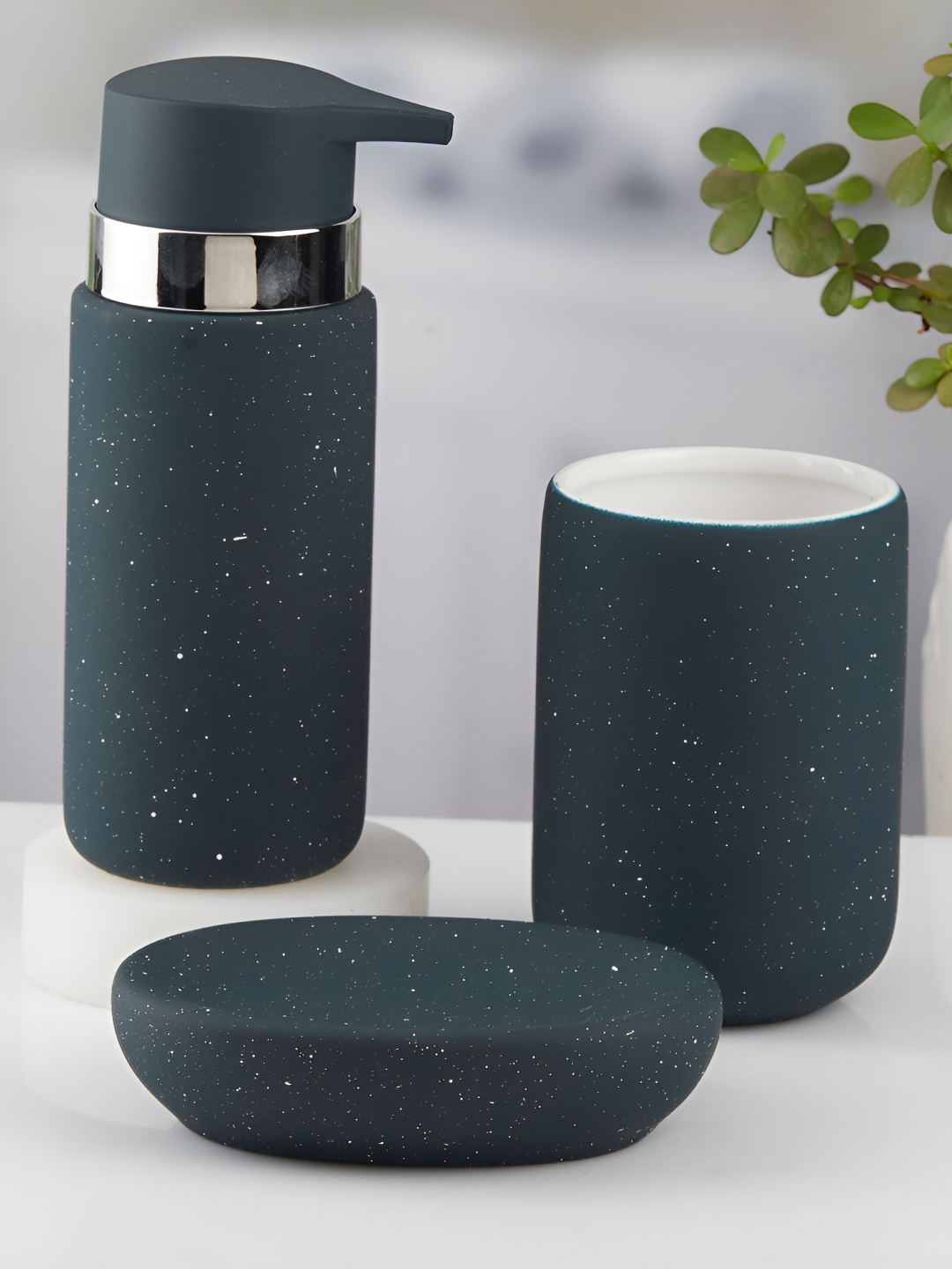 

Kookee Blue & Silver-Toned 3Pcs Textured Ceramic Bath Accessories Set 250ml Each